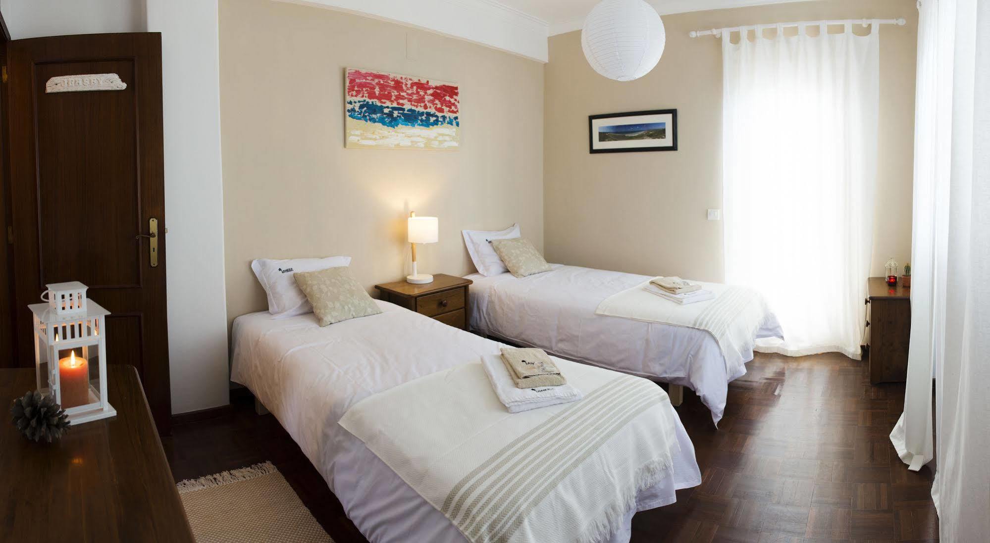 Albergue Laneez Ericeira Surf House Exterior foto