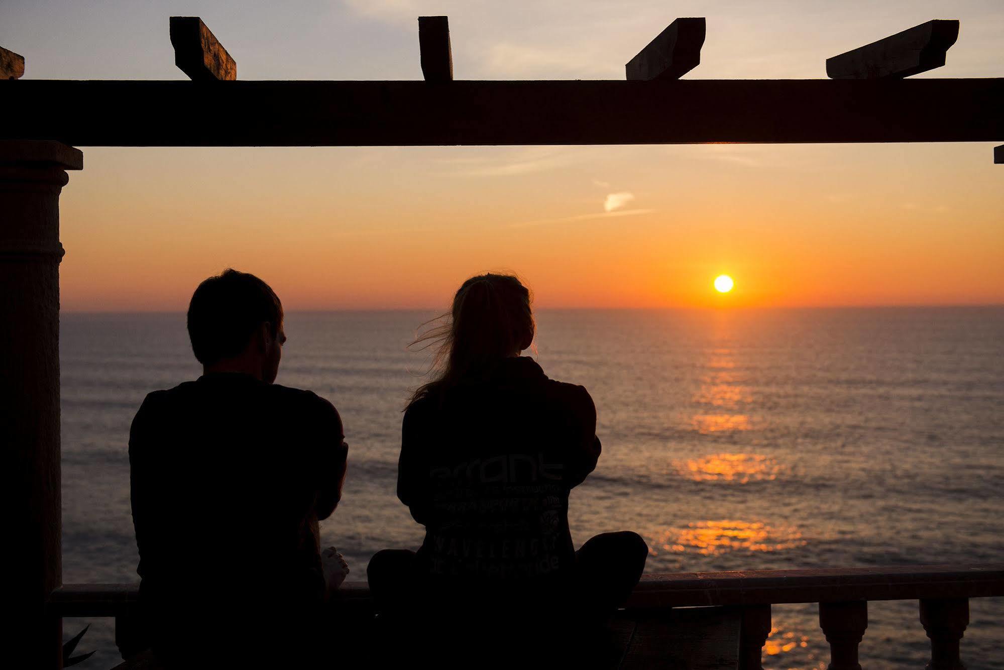 Albergue Laneez Ericeira Surf House Exterior foto