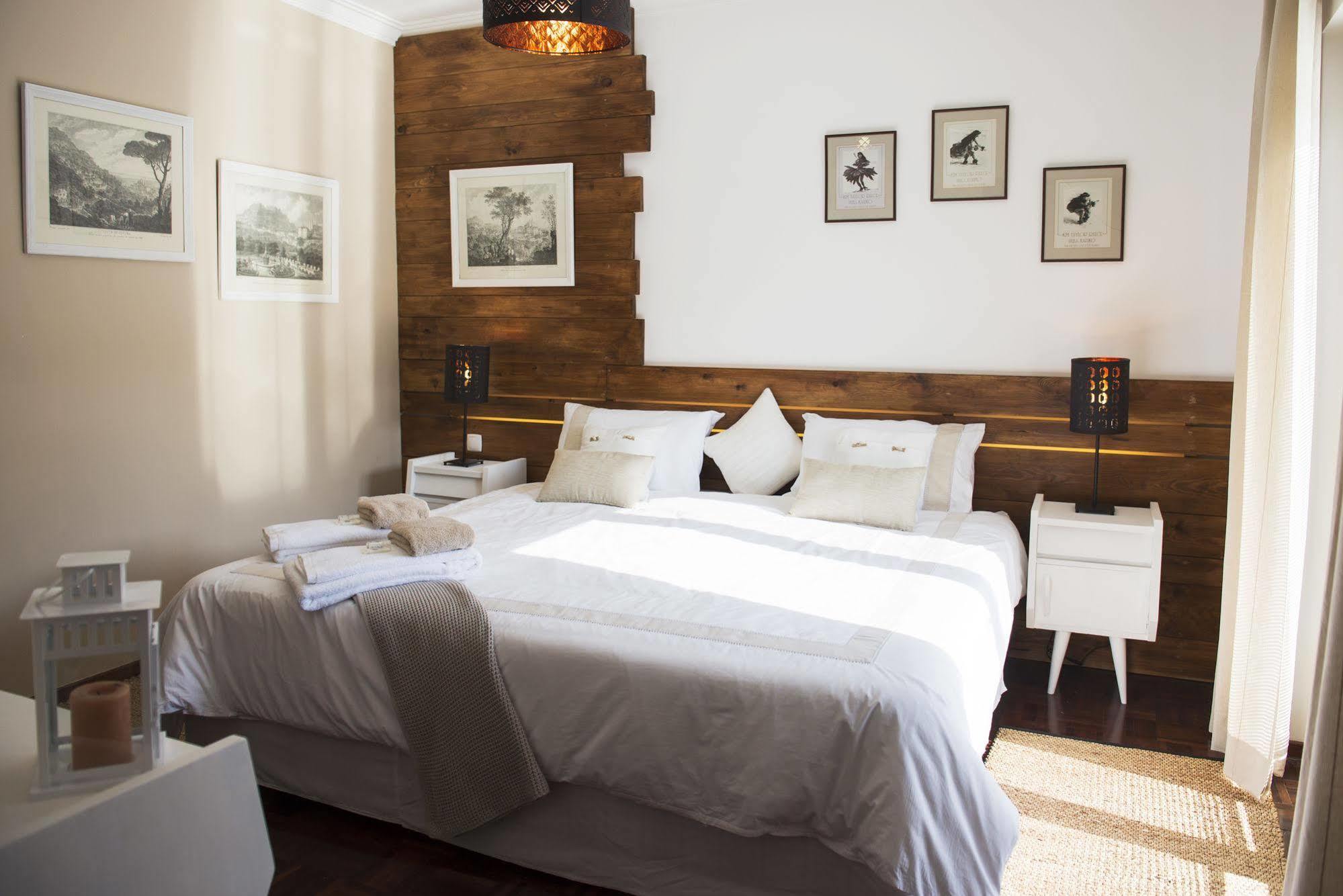 Albergue Laneez Ericeira Surf House Exterior foto