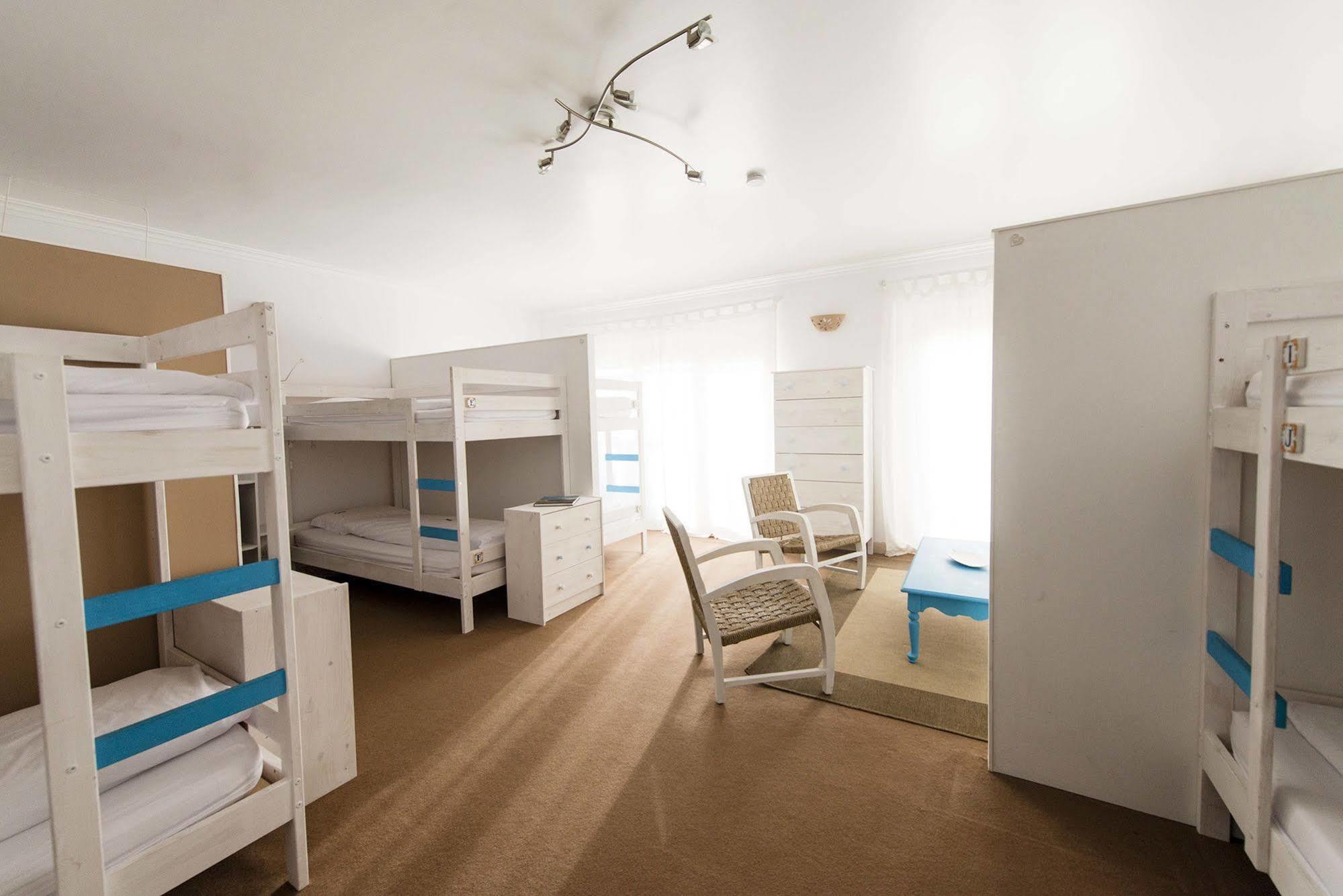 Albergue Laneez Ericeira Surf House Exterior foto
